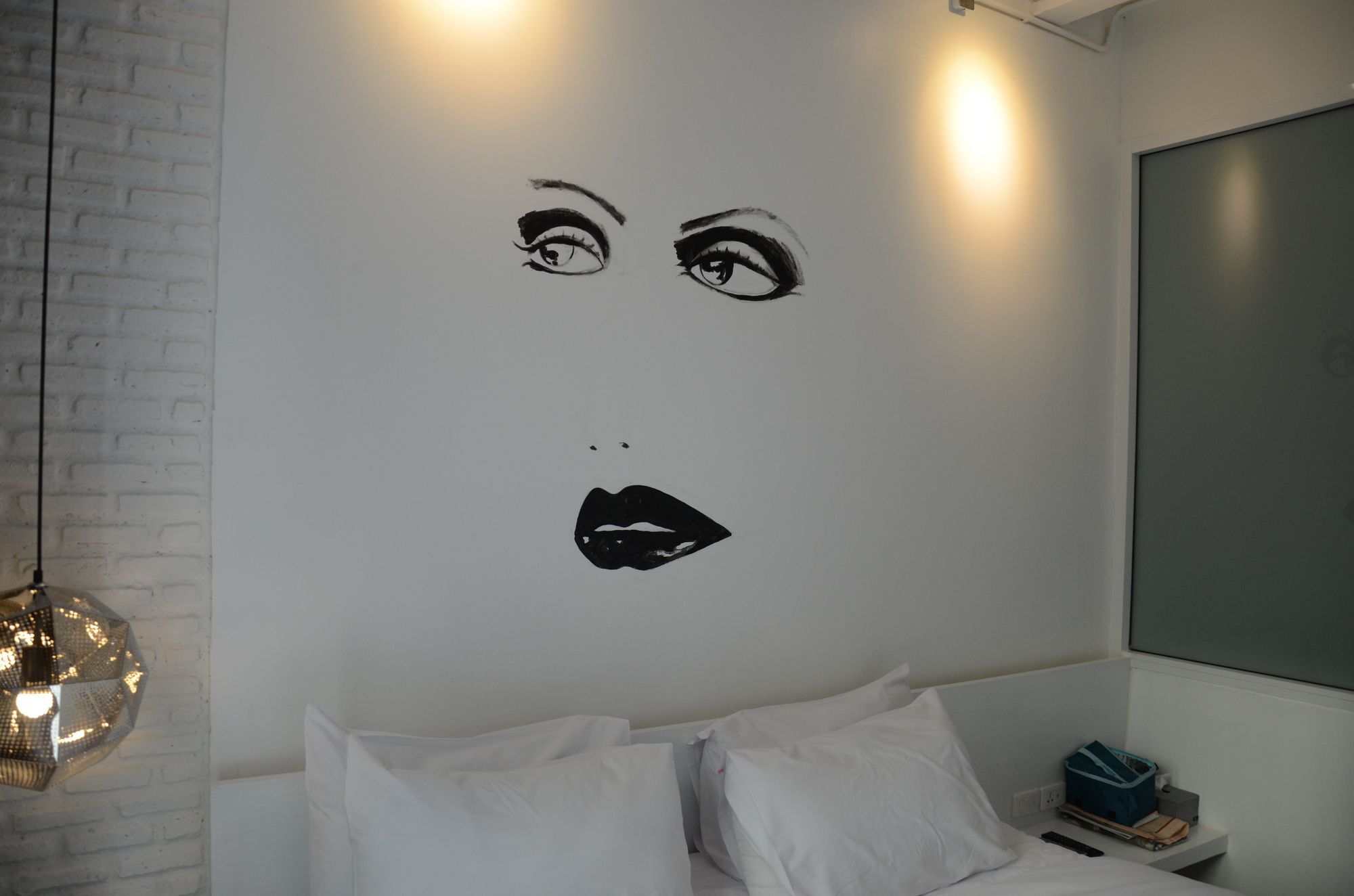 3 Howw Hostel At Sukhumvit 21 Banguecoque Exterior foto